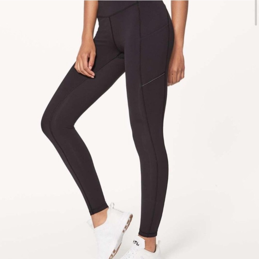Lululemon Speed Up Tights in Black sz 0